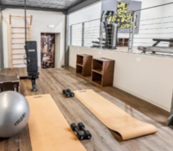 Зочид буудал 4